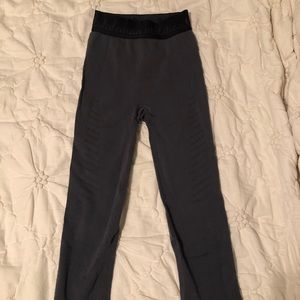 Lululemon cropped leggings